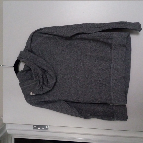 Grey Roots Sweater - Picture 5 of 6